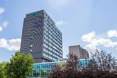 Campus Tower Suite Hotel - Edmonton, AB T6G 0Y1 - (780)439-6060 | ShowMeLocal.com