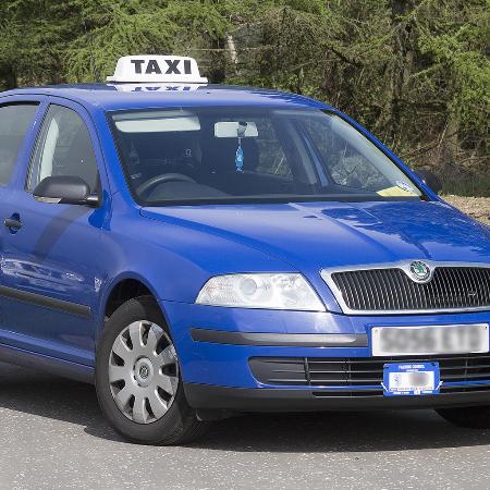 Airport Taxi Transfers Falkirk - Falkirk, Stirlingshire FK2 0NX - 07576 127097 | ShowMeLocal.com