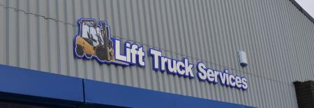 LTS Lift Truck Services Wednesbury 01215 023455
