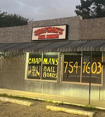 Chapman's Bail Bonds - Waco, TX 76704 - (254)855-9885 | ShowMeLocal.com