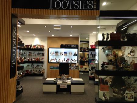 Tootsies Shoes Kawana - Buddina, QLD 4575 - (07) 5477 7767 | ShowMeLocal.com