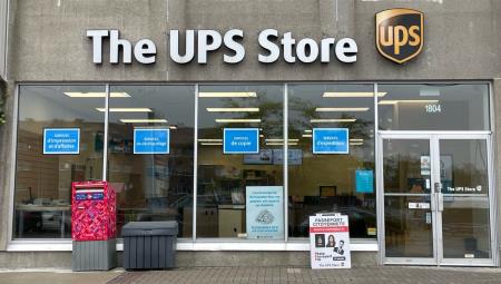 The UPS Store 250 - Laval, QC H7S 2N3 - (450)681-6245 | ShowMeLocal.com