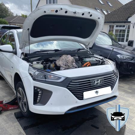 Full Service  - If you would like to book your vehicle in for a Service or find out more information on the different Car Services we offer, please visit our website. 
https://www.maidstonemobilemechanic.co.uk/servicing/
#maidstonemobilemechanic Maidstone Mobile Mechanic Maidstone 01622 910086