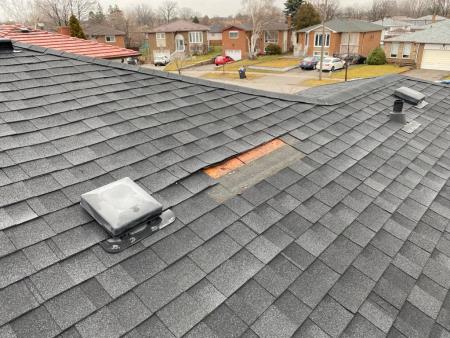missing shingle repair services all year! Toronto Roof Repairs Inc | Roofing Company | Shingle Roof Repair | Roof Replacement Mississauga (416)247-2769