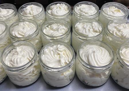 shea butter body butter non greasy  Catchesoaps Hagersville (519)717-4935