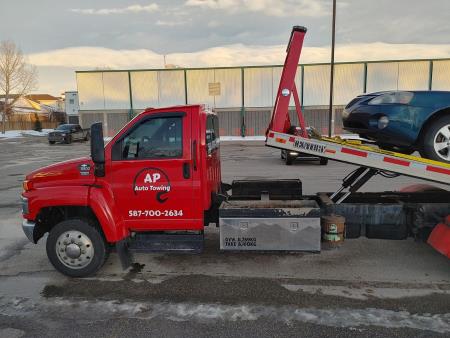 Ap Auto Towing Calgary (587)700-2634