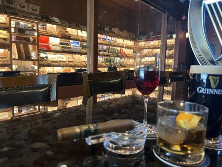 Hecho A Mano Cigar Lounge - Scottsdale, AZ 85266 - (480)590-0434 | ShowMeLocal.com