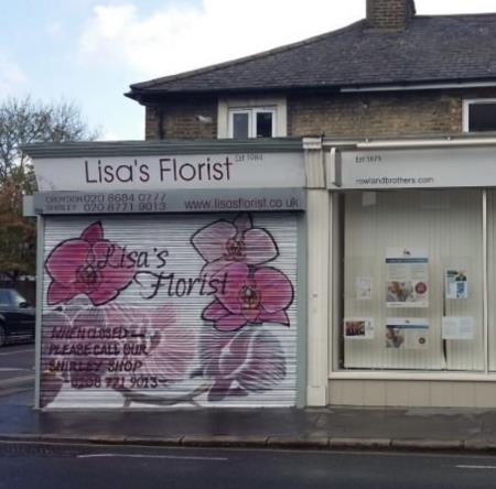 Lisa's Florist - Croydon, Surrey CR0 2HR - 020 8684 0777 | ShowMeLocal.com