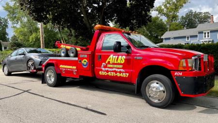 Atlas Towing & Recovery - St. Charles, IL 60174 - (630)631-9457 | ShowMeLocal.com