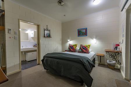 Kookaburra Lodge Motel - Yungaburra, QLD 4884 - (07) 4095 3222 | ShowMeLocal.com