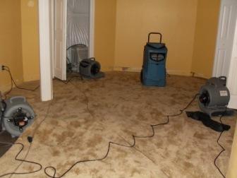 Carpet Water Extraction Flood Control Bay Shore (631)206-6162