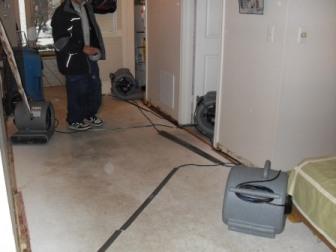 Wet Carpet Cleaning Flood Control Fair Lawn (201)257-5204