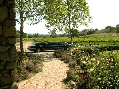 American Luxury Limousine - Thousand Oaks, CA 91360 - (805)494-8353 | ShowMeLocal.com