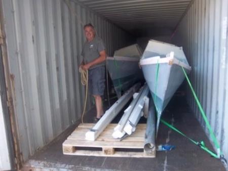catamaran dismantled and loaded in container. fiji to uk GPNS Logistics Surrey (604)599-0305