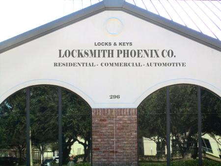 Locksmith Phoenix CO - Phoenix, AZ 85028 - (520)333-5307 | ShowMeLocal.com
