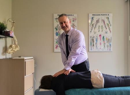 dr michael black, doncaster chiropractor, has 35 years of practice experience. Manningham Road Chiropractic Centre Doncaster (03) 9509 7691