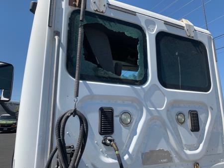 Auto Glass Services & Power Window Repairs Las Vegas (702)207-2018