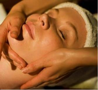 Facial Massage with lymph drainage to smooth and soften your skin. Massage & Aromatherapy Margate Margate 0400 000 000