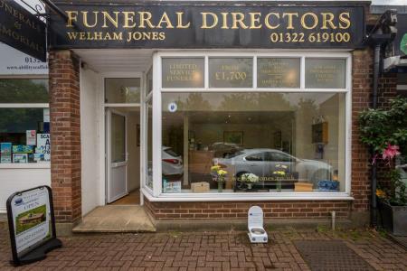 Welham Jones Funerals & Memorials Swanley 01322 619100
